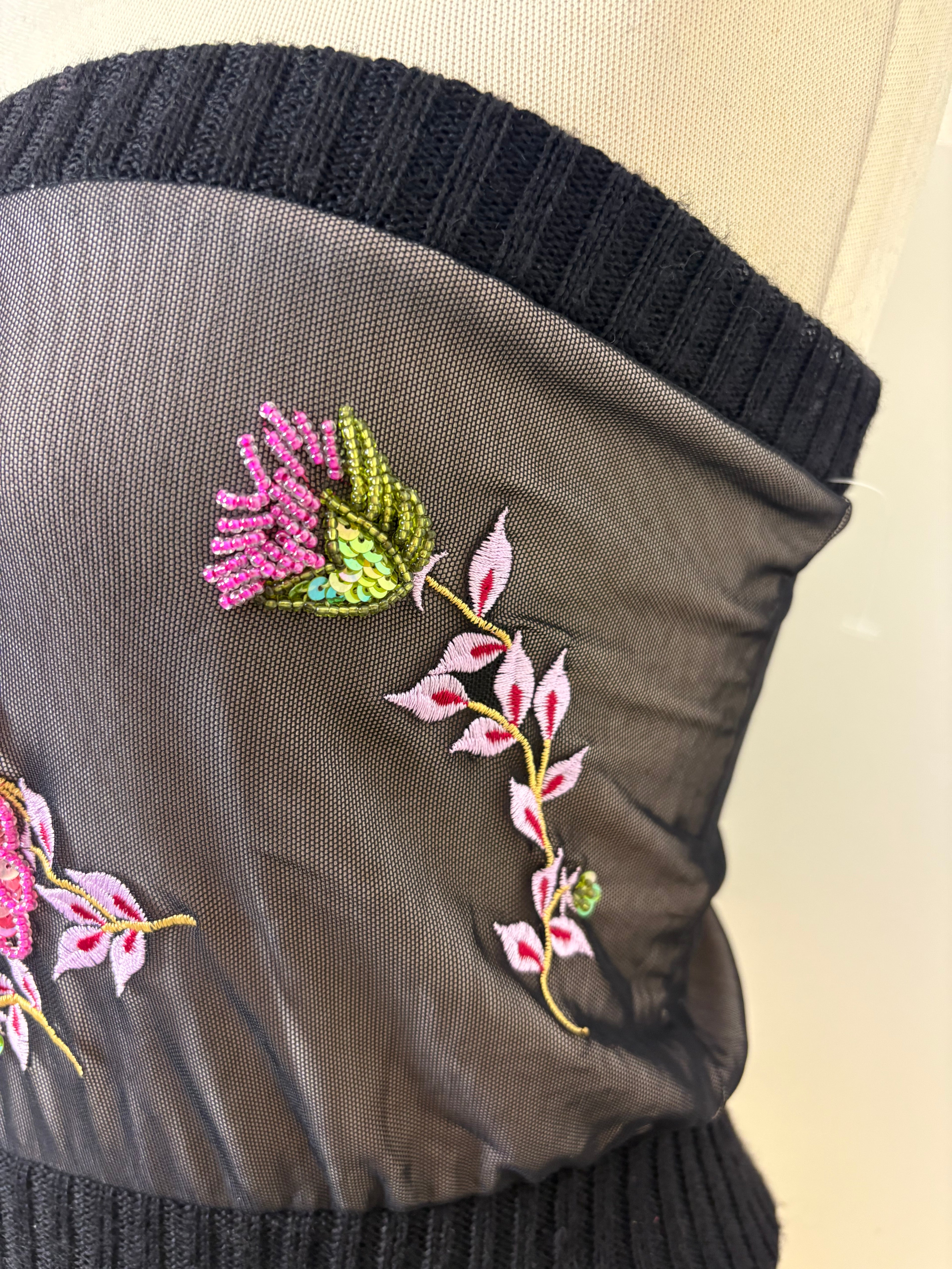 Hand-embroidered flower patterned bandeau top