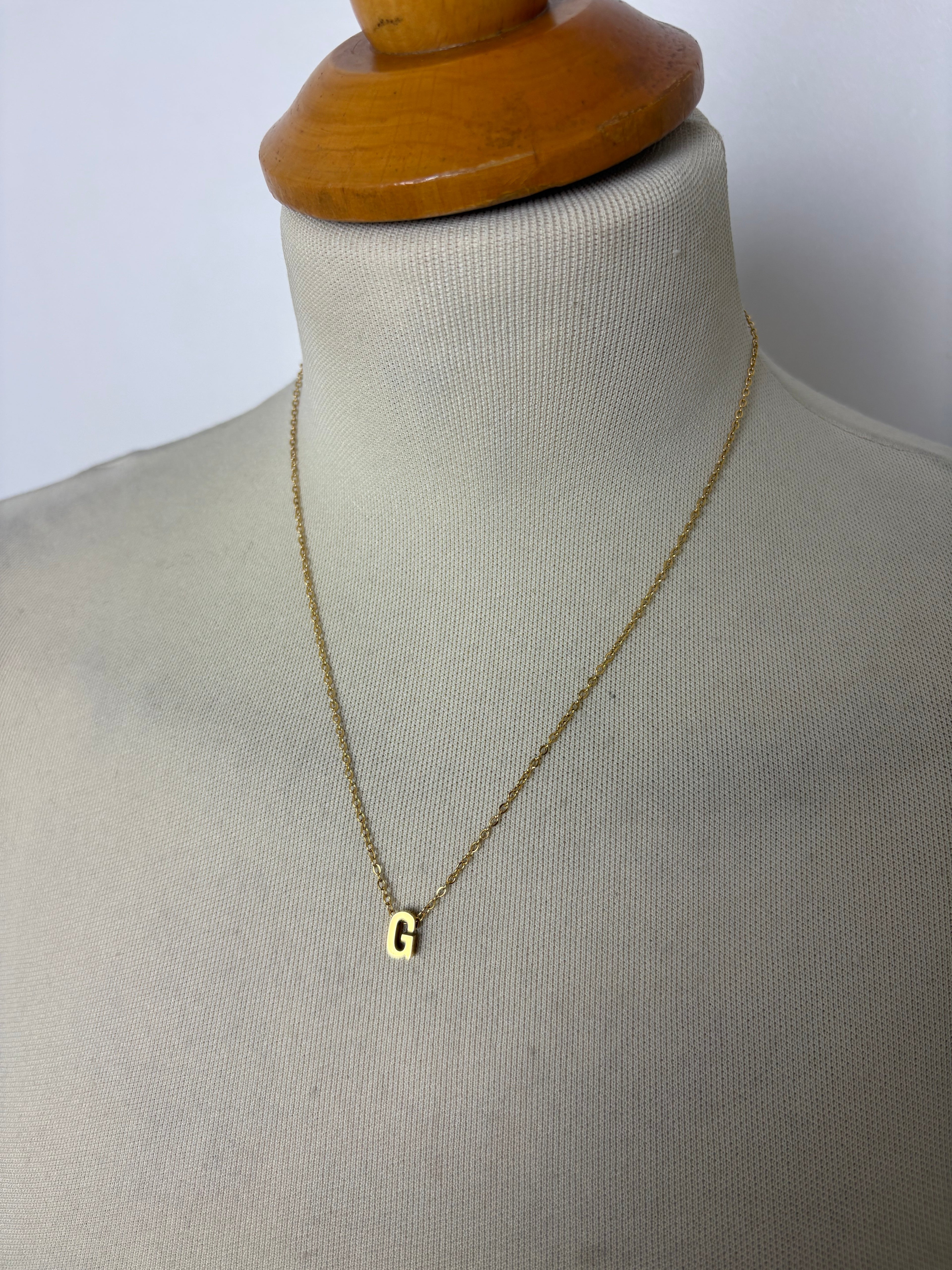 Alphabet initial gold pendant adjustable necklace