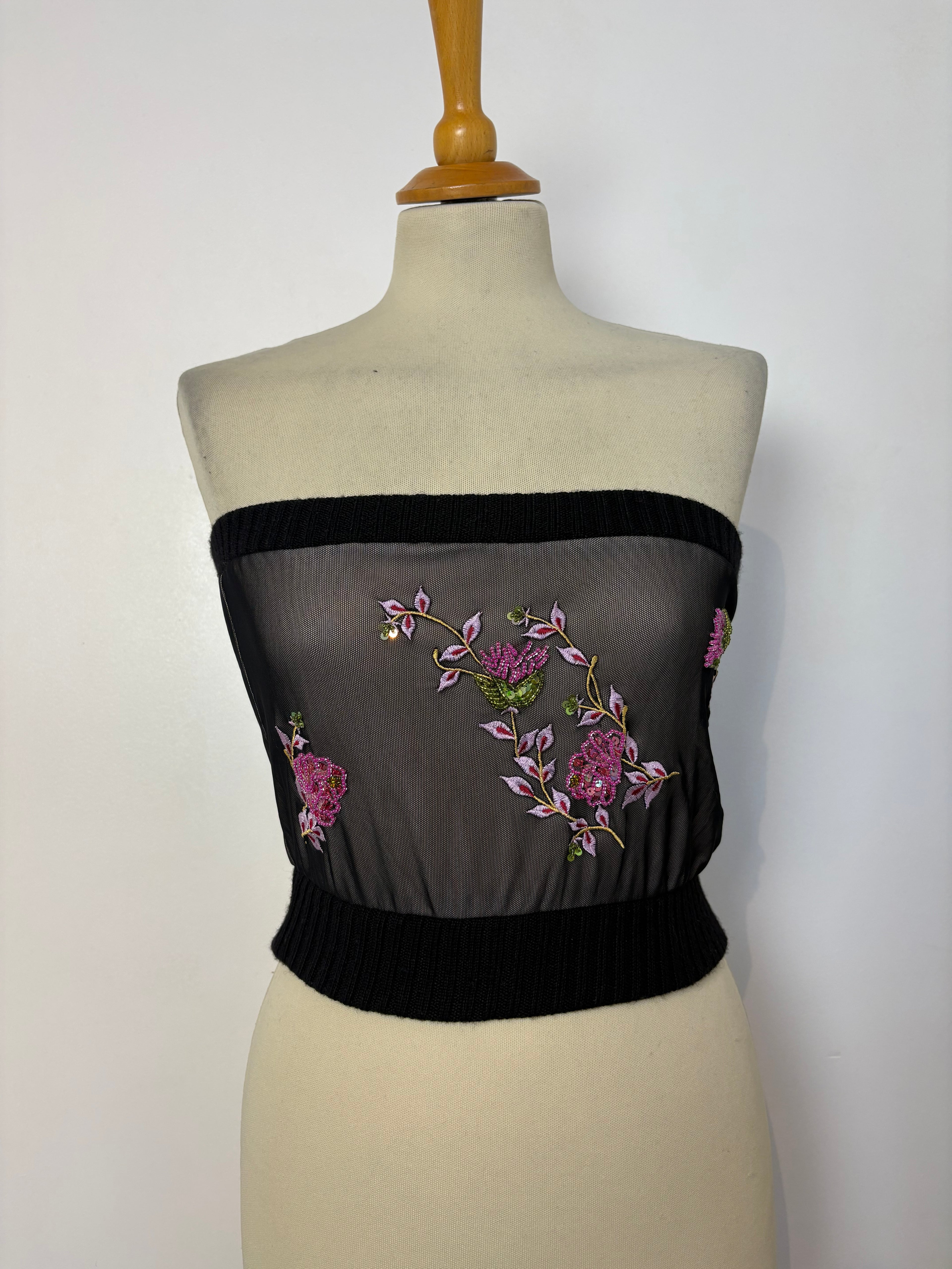 Hand-embroidered flower patterned bandeau top