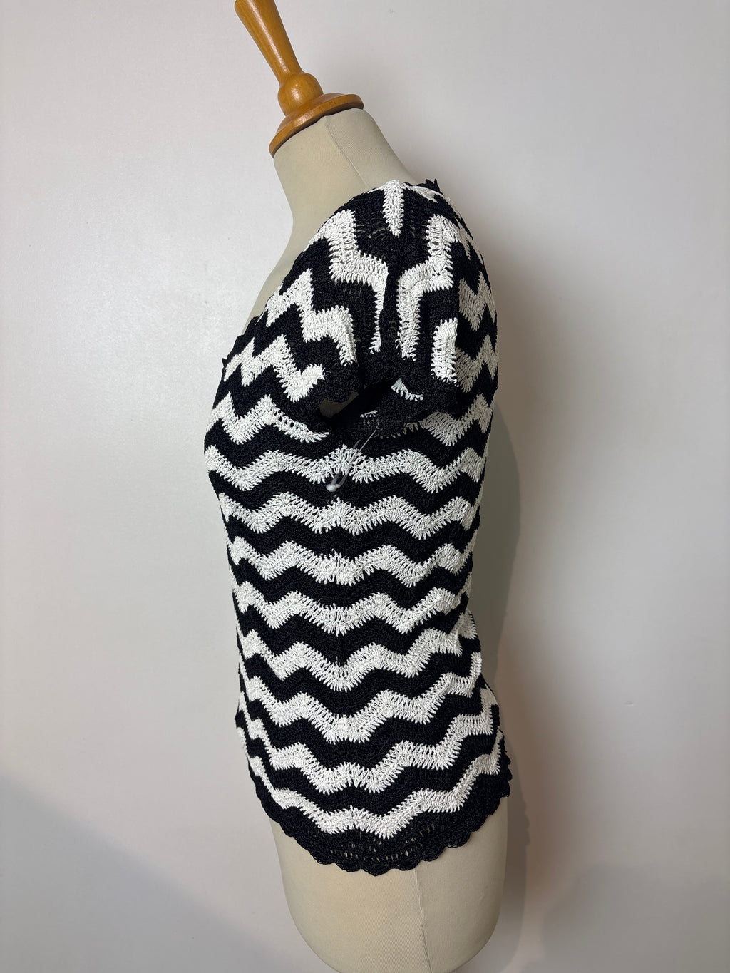 Handmade black and white chevron-pattern crochet lined top
