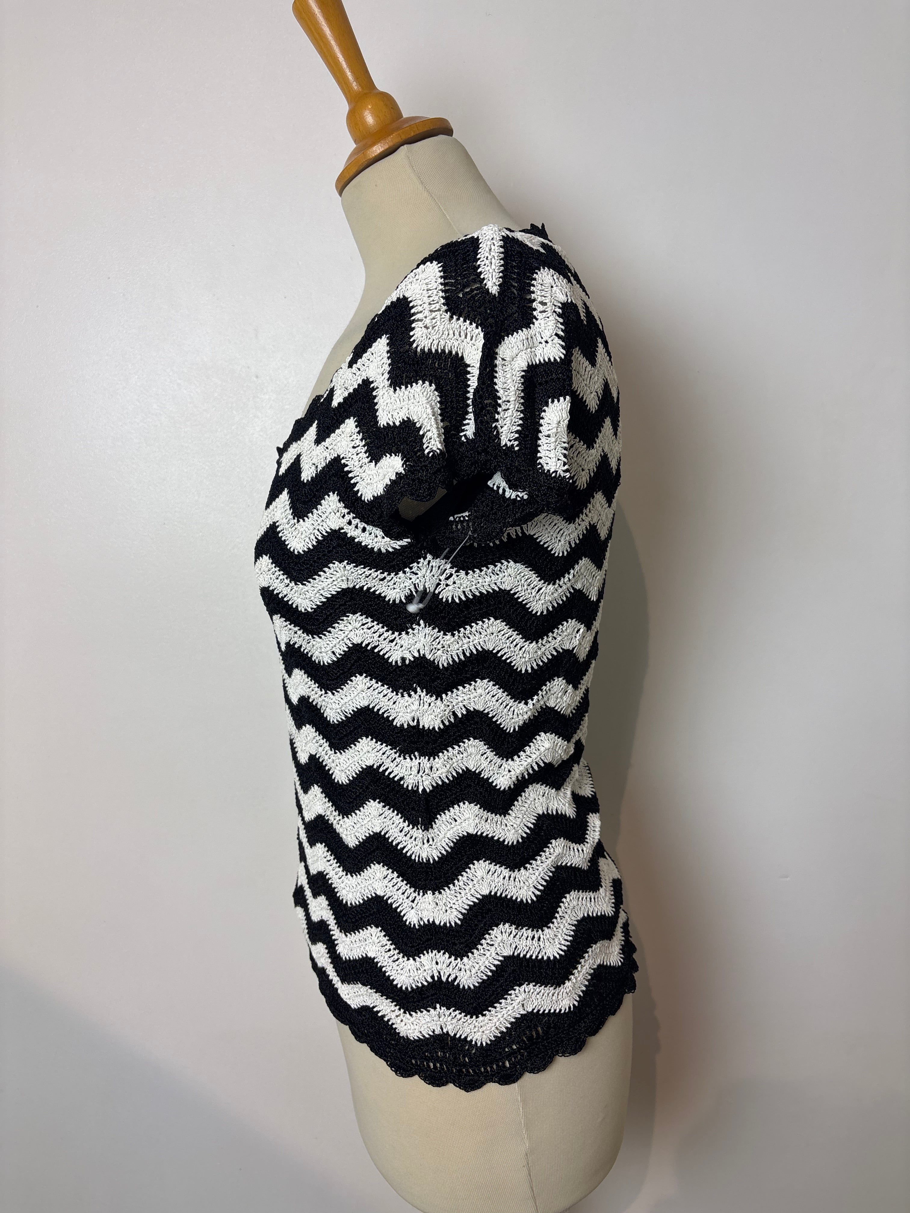 Handmade black and white chevron-pattern crochet lined top