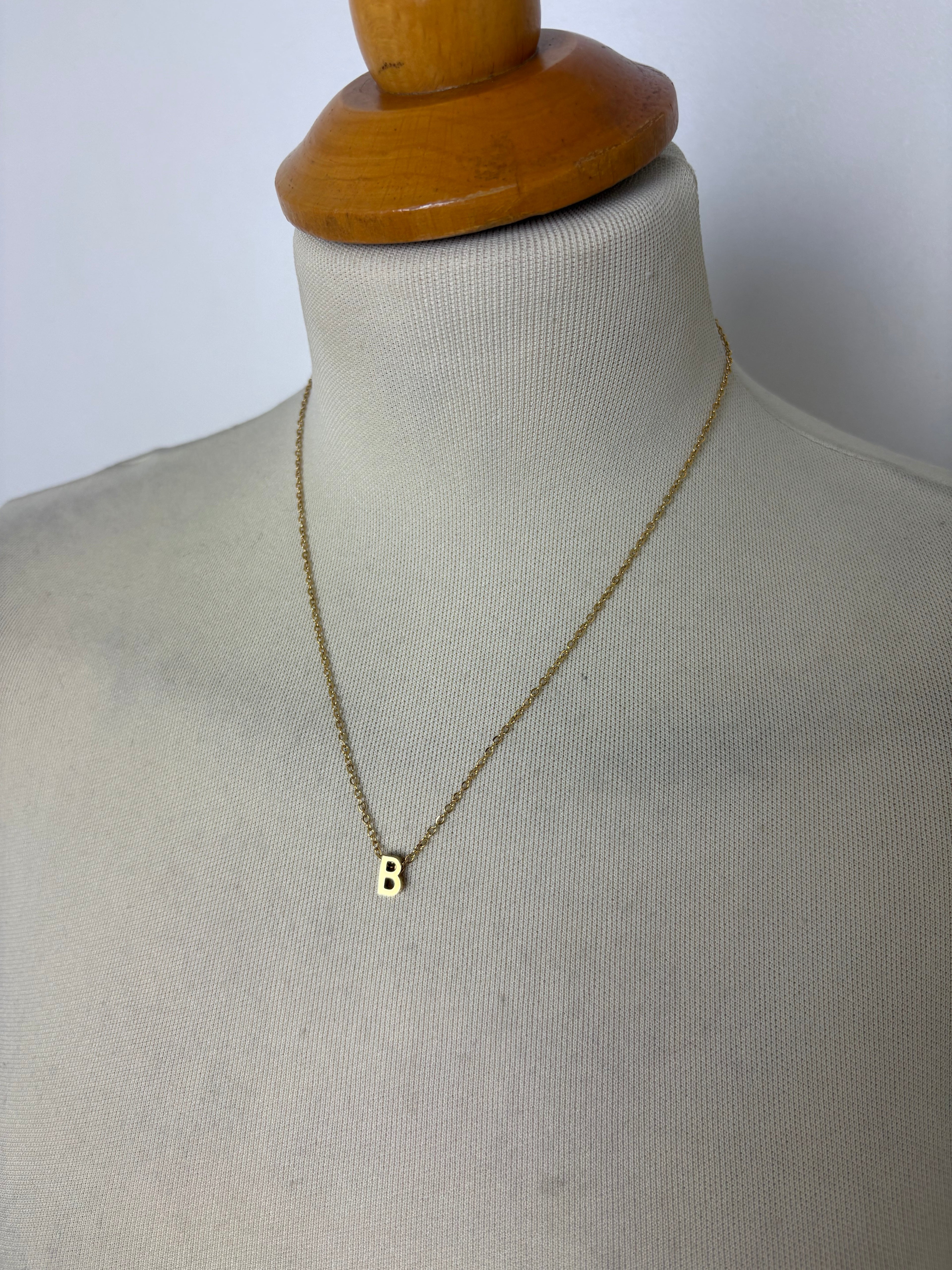 Alphabet initial gold pendant adjustable necklace